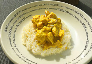 Lire la suite à propos de l’article Poulet au curry